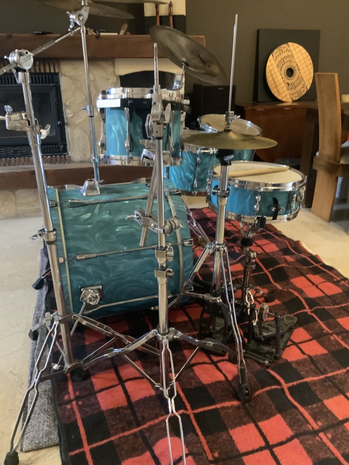 TAMA Superstar EFX completa + Iron Cobra 900 + herrajes + platos + fundas de segunda mano · Foto 6 de 10 · Madrid · 2150 €