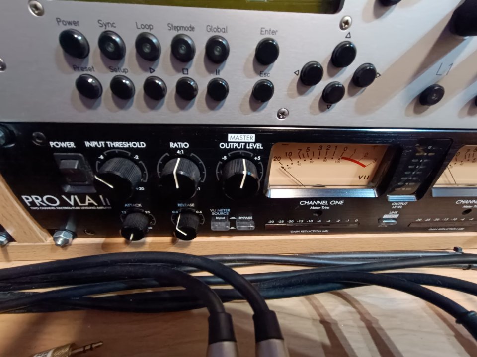 ART Pro VLA II 2-Channel Vactrol Compressor 2009 - Present - Black