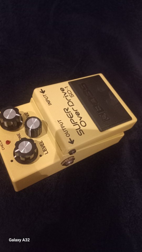 Boss super overdrive SD1