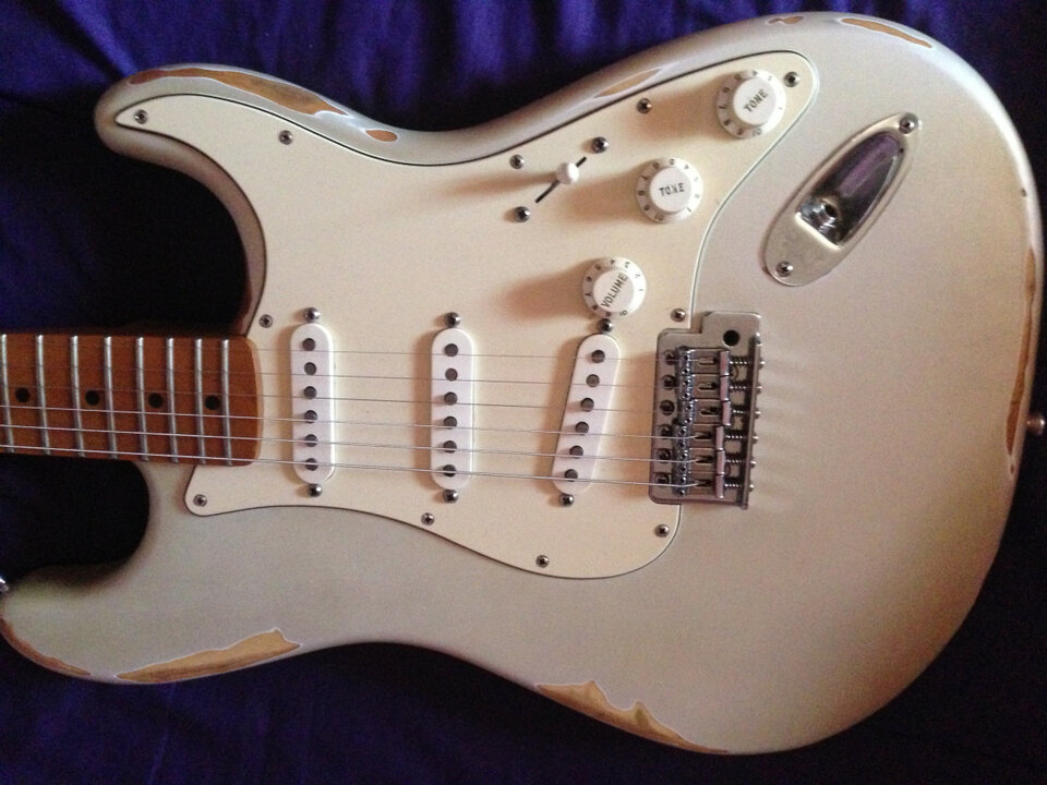 Fender 60th Anniversary Commemorative Standard Stratocaster 2006 Blizzard Pearl