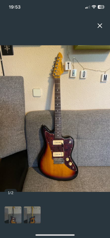 Guitarra J&D tipo Jaguar/Jazzmaster de segunda mano · Foto 1 de 2 · Madrid · 100 €