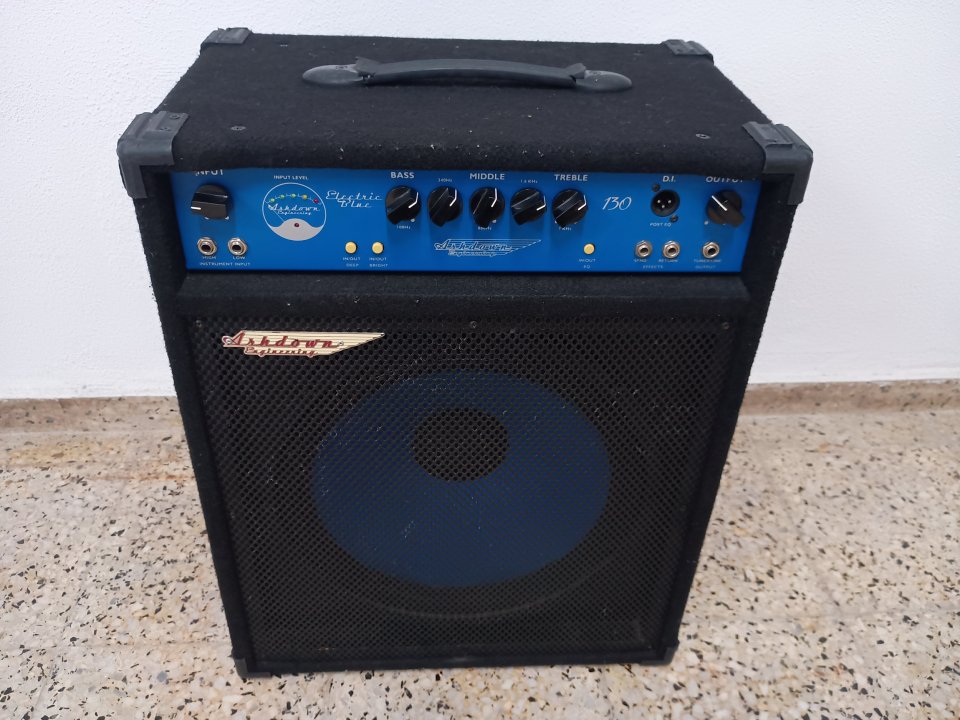 Amplificador de bajo Ashdown 15 "