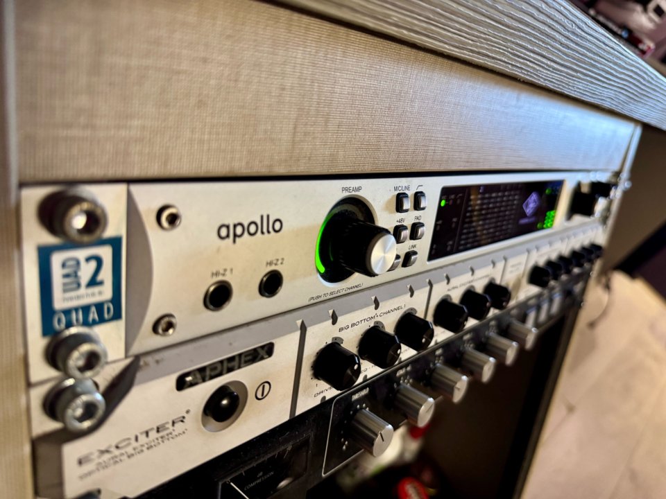 Universal Audio Apollo QUAD FireWire + Plugins UAD + Caja Original de segunda mano · Foto 7 de 8 · Valencia · 799 €
