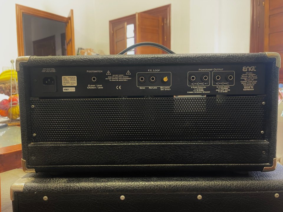 Amplificador Guitarra a Válvulas ENGL Thunder 50