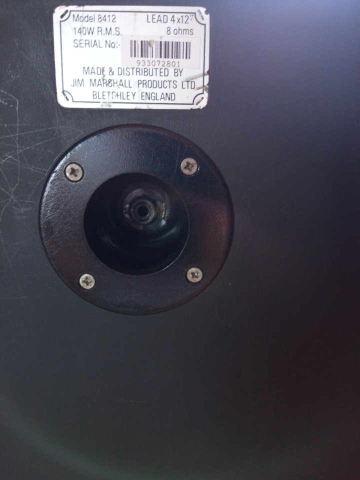 Pantalla Marshall 8412 de segunda mano · Foto 4 de 4 · Navarra · 200 €