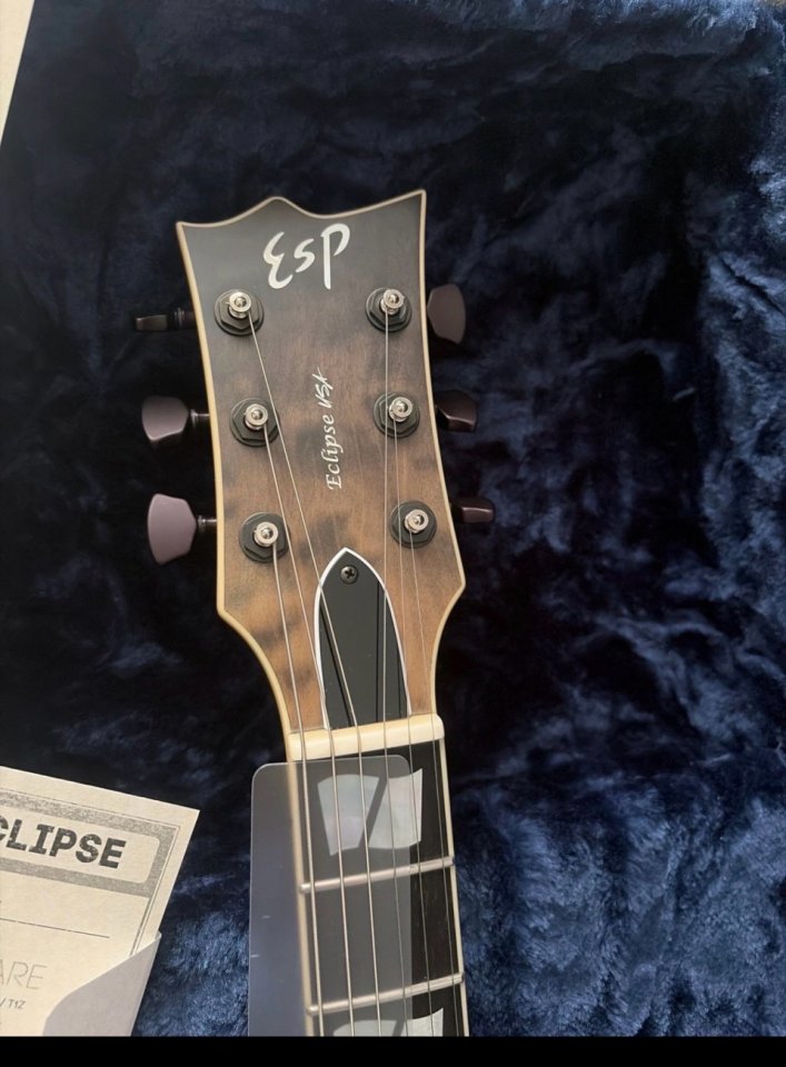 ESP USA Eclipse 2023 - Black Natural Fade de segunda mano · Foto 2 de 8 · Barcelona · 4000 €