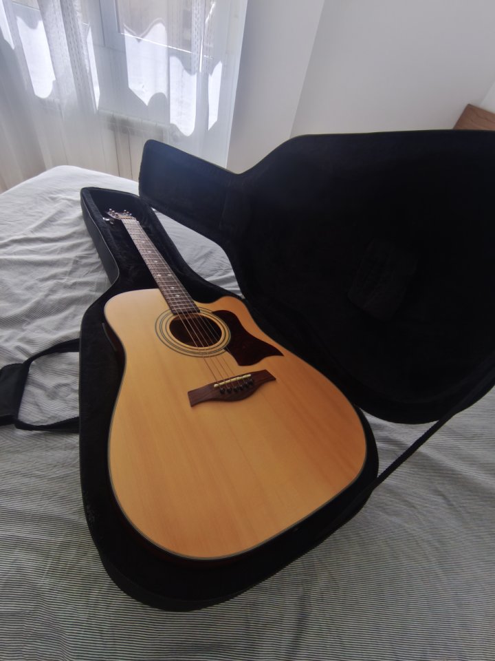 Guitarra electroacústica Tanglewood