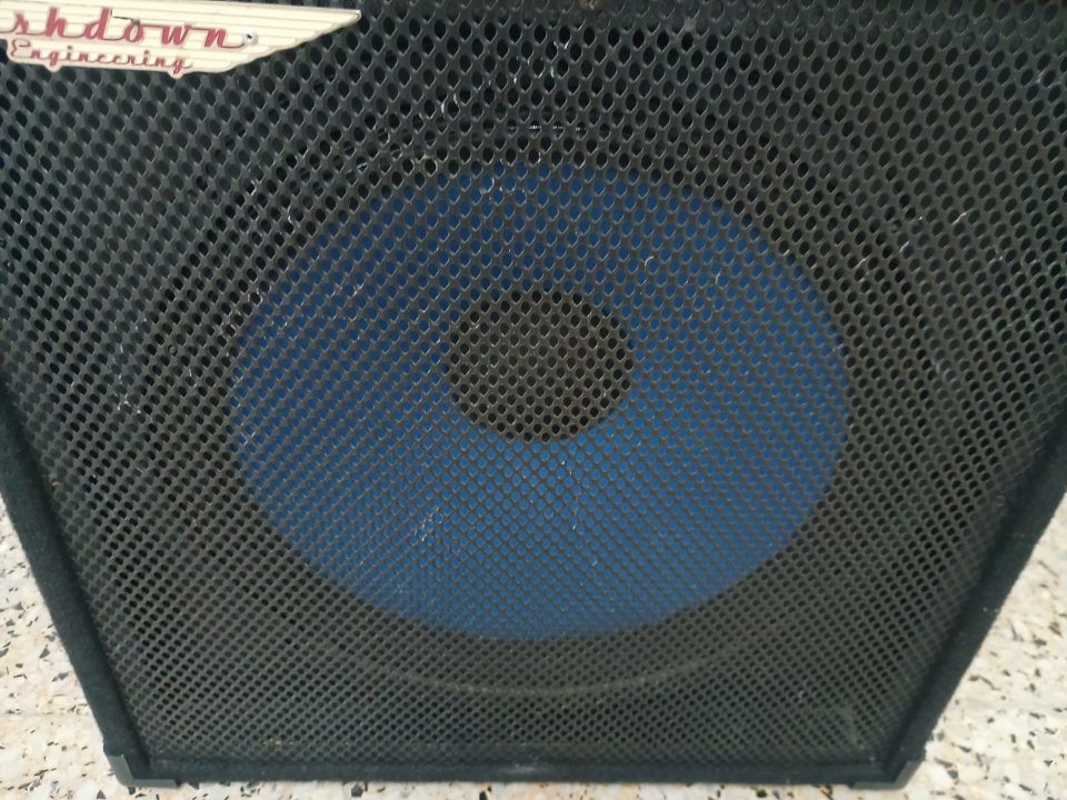 Amplificador de bajo Ashdown 15 "