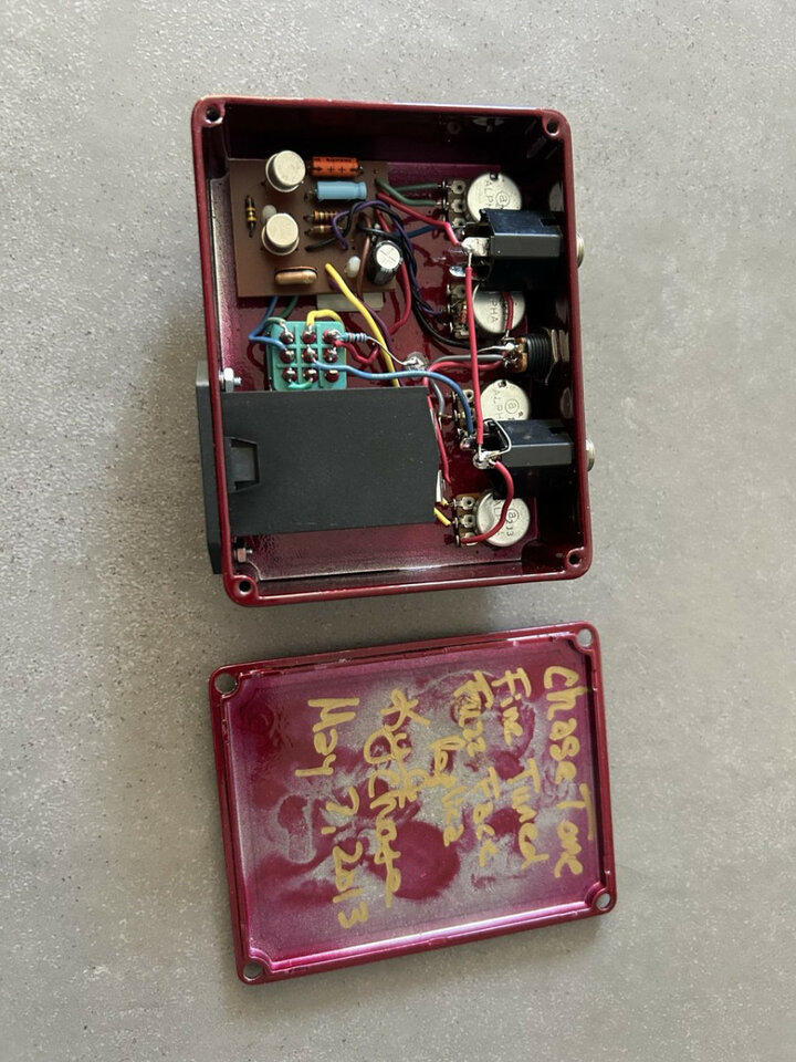 Chase Tone FINELY TUNED FUZZ (cambio)