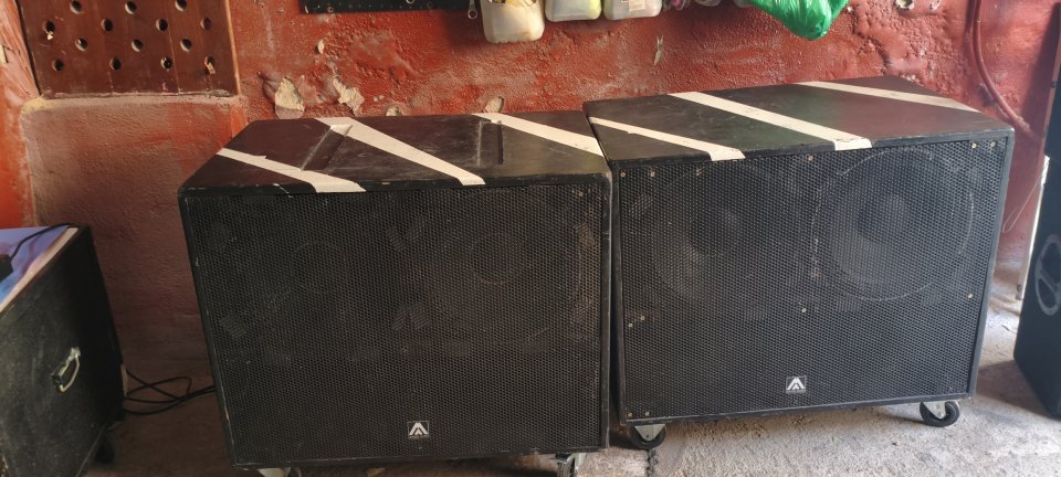 Subwoofers Amate Audio