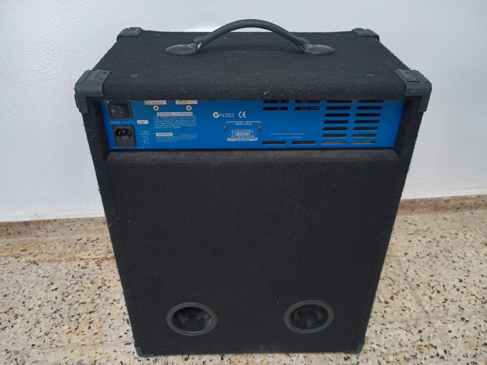 Amplificador de bajo Ashdown 15 "