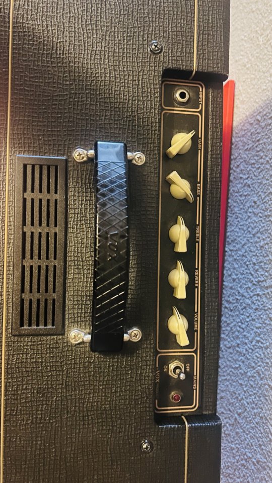 Vox ac10 mejorado de segunda mano · Foto 2 de 3 · Valencia · 420 €