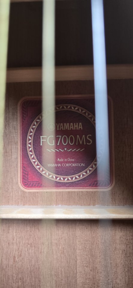 Guitarra Acústica Yamaha