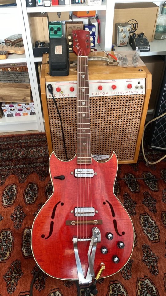 Red Note Josep Melo 50/25w de segunda mano · Foto 8 de 9 · Barcelona · 1600 €