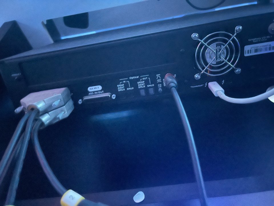 Apogee Symphony MKII 8x8 Thunderbolt de segunda mano · Foto 3 de 3 · Cádiz · 2700 €