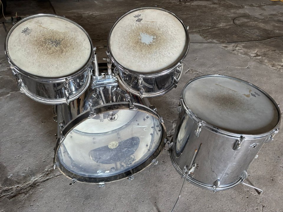 Batería vintage Asba 196 de segunda mano · Foto 7 de 8 · Sevilla · 950 €