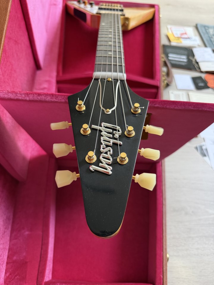 Gibson Flying V Korina '58 Reissue 2024 - Birdseye (Cambio) de segunda mano · Foto 5 de 9 · Madrid · 6500 €