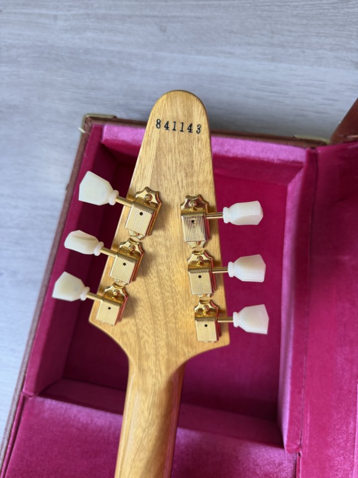 Gibson Flying V Korina '58 Reissue 2024 - Birdseye (Cambio) de segunda mano · Foto 7 de 9 · Madrid · 6500 €