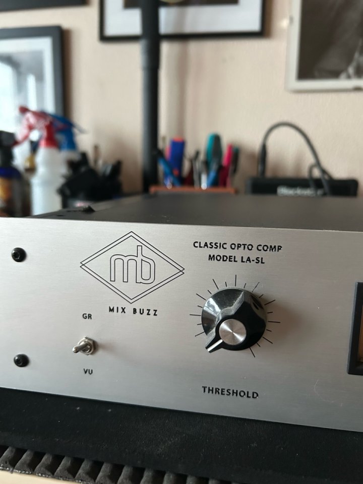 Compresor òptico de estado sólido