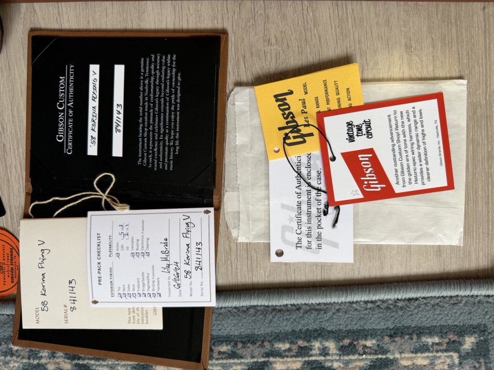 Gibson Flying V Korina '58 Reissue 2024 - Birdseye (Cambio) de segunda mano · Foto 8 de 9 · Madrid · 6500 €