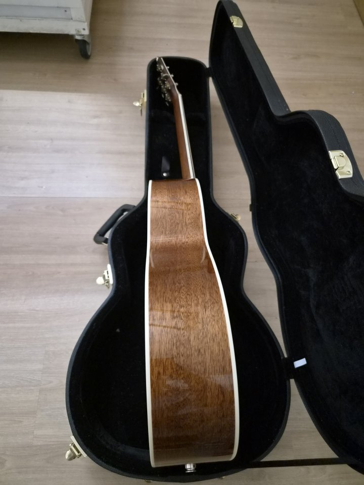Fender PS220-e nat de segunda mano · Foto 8 de 10 · Palencia · 450 €