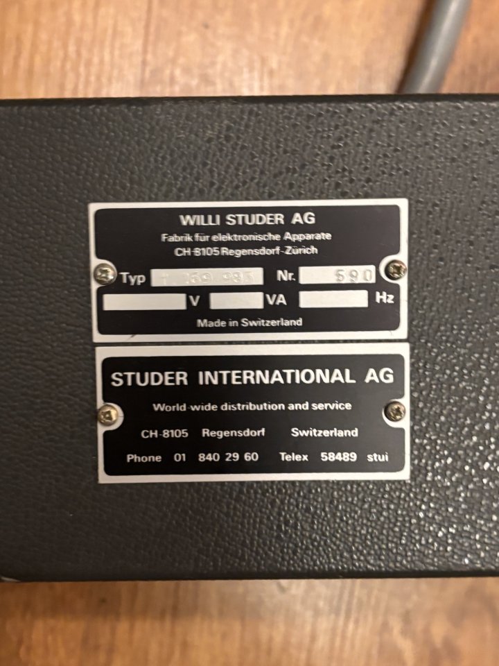 Studer Monitor Connection Box original para 169/269 (probada pin a pin) de segunda mano · Foto 5 de 9 · Barcelona · 595 €