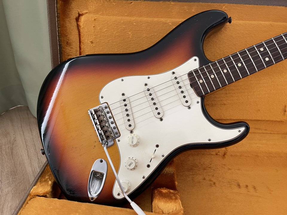 Fender Custom Shop 63 Stratocaster Relic de segunda mano · Foto 5 de 8 · Girona · 1 €