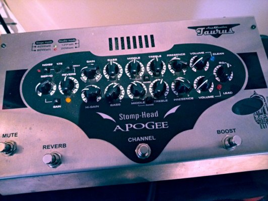 Taurus Stomp-Head Apogee-Cabezal valvular formato pedalera 90W/40W/20W/12W de segunda mano · Foto 3 de 3 · Cádiz · 400 €
