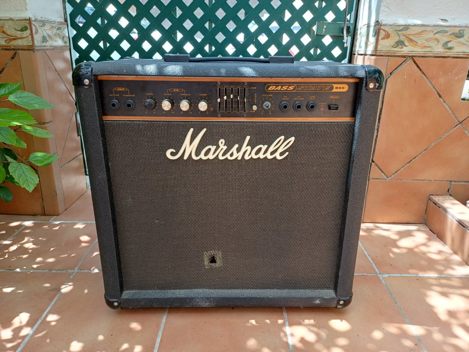 Marshall Bass State 65 de segunda mano · Foto 1 de 6 · Sevilla · 110 €