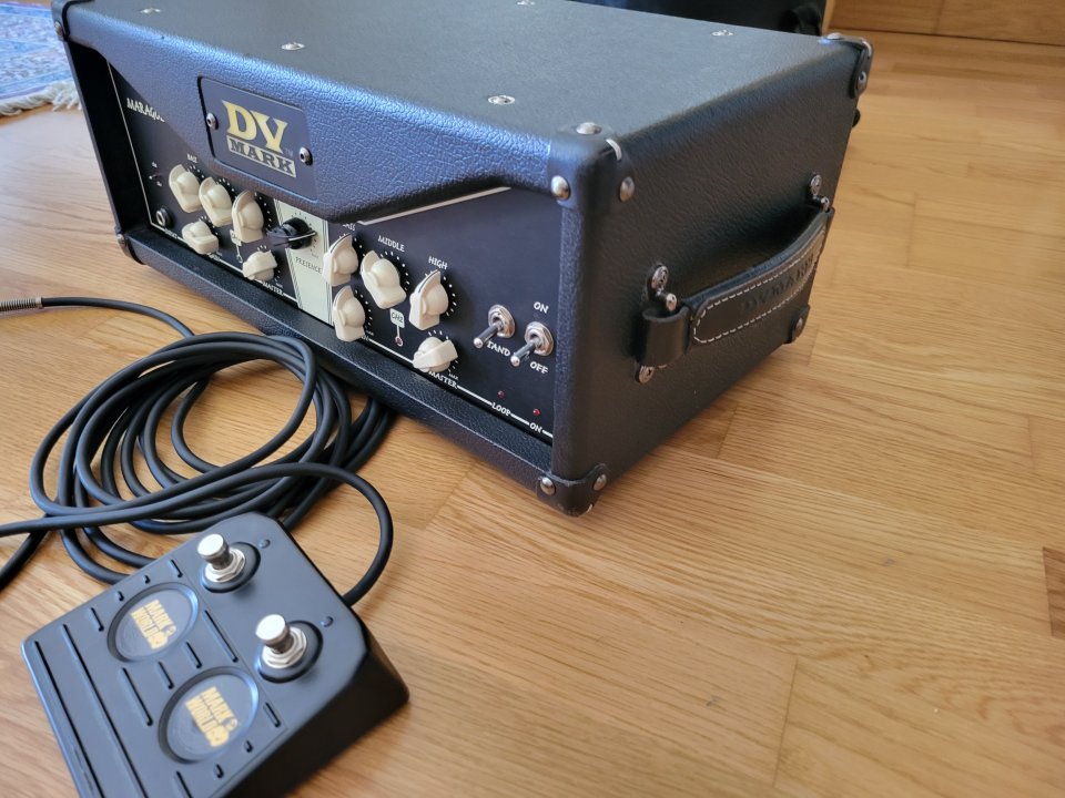 DV Mark Maragold de segunda mano · Foto 3 de 9 · Lugo · 300 €