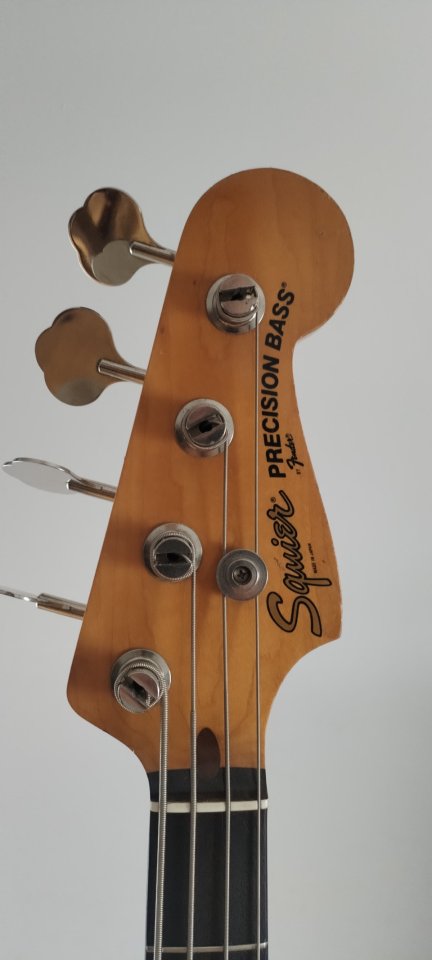 Squier Precision Japan A Series 1985/1986 de segunda mano · Foto 5 de 10 · Gipuzkoa · 1000 €