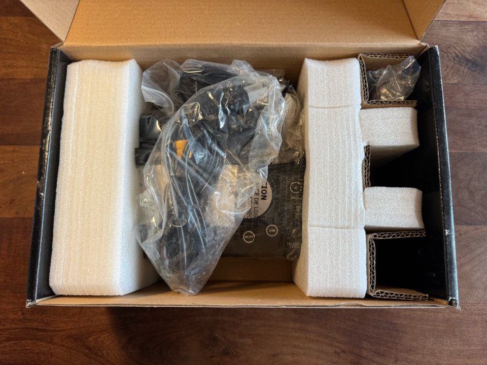 Mackie Big Knob Studio Control