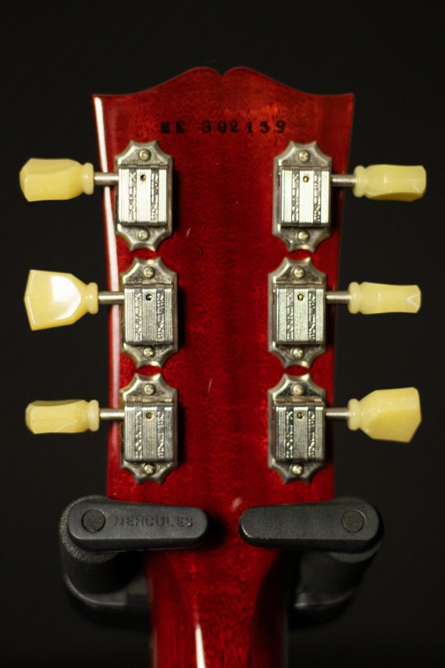 Gibson Memphis ES-339 with Dot Inlays 2013 - Antique Red Cherry de segunda mano · Foto 8 de 10 · Ourense · 3090 €