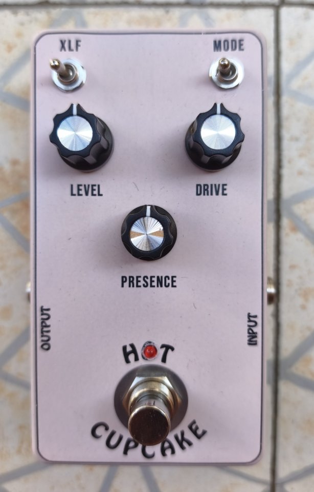MPedals Hot CupCake (clon handmade Hot Cake "bluesberry mod") de segunda mano · Foto 1 de 7 · Sevilla · 140 €