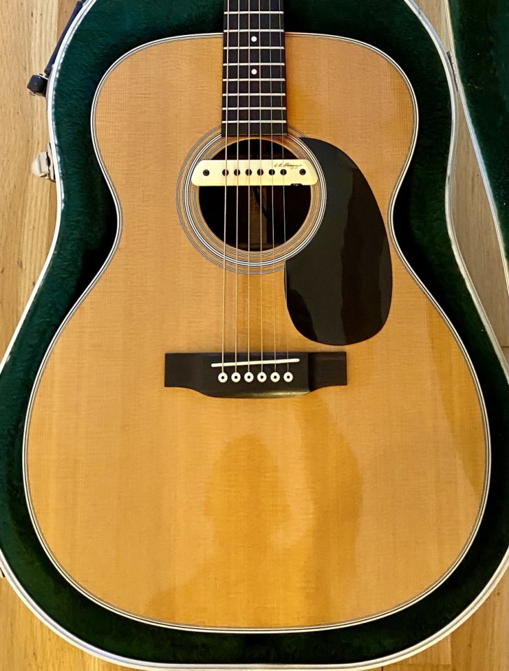 Martin 000-28 LR Baggs