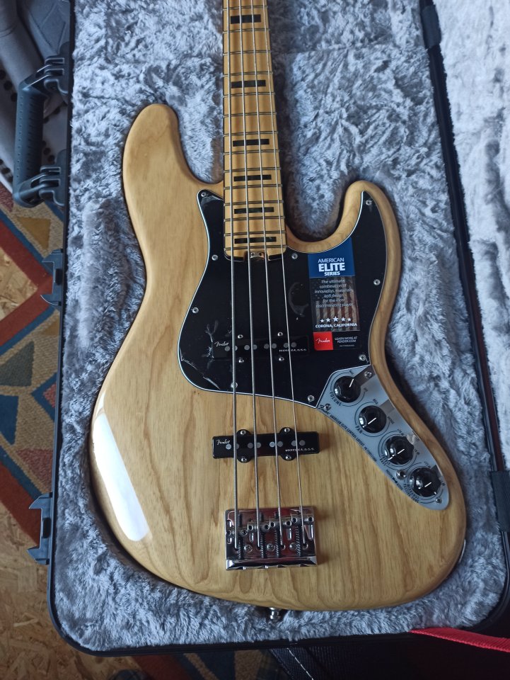Fender jazzbass élite natural fresno