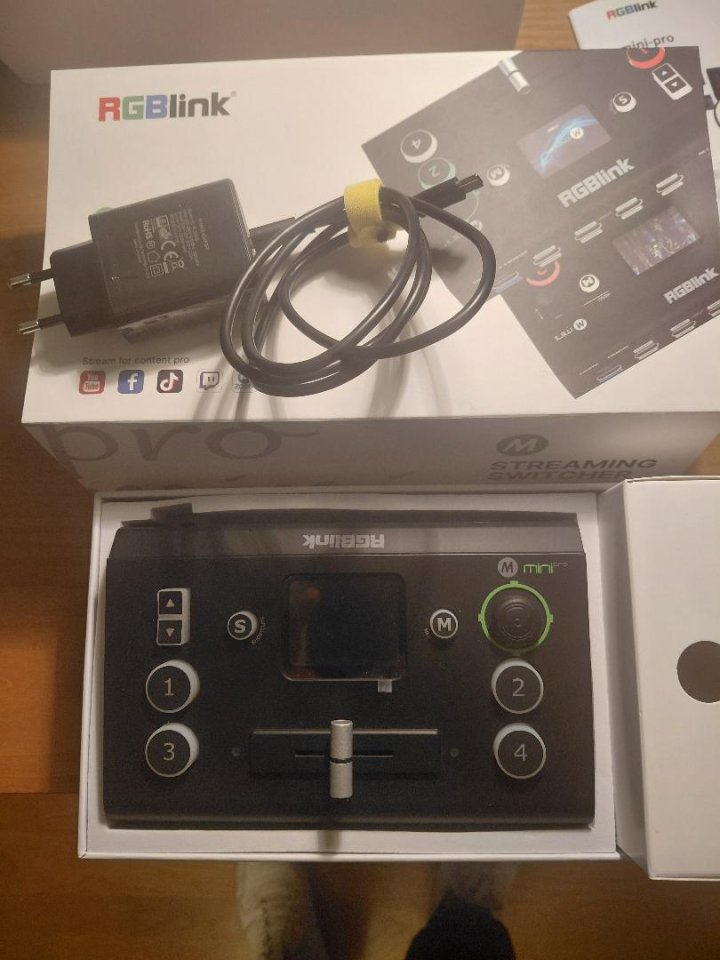 Mezclador de video RGBlink Mini-Pro V3