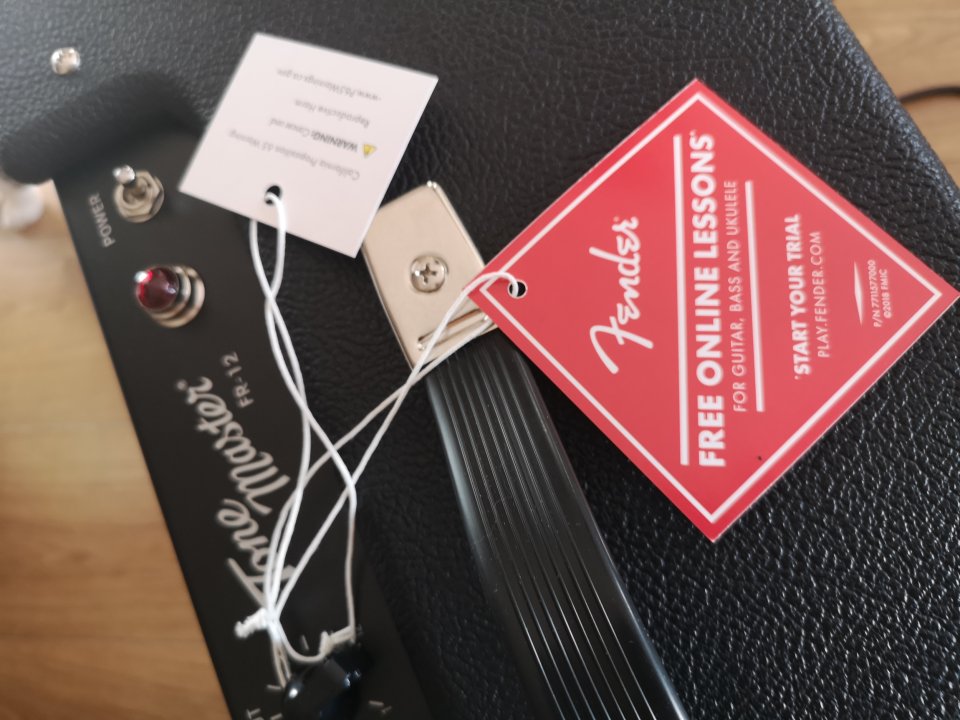 Fender Tone Master FR-12 de segunda mano · Foto 2 de 2 · Madrid · 450 €