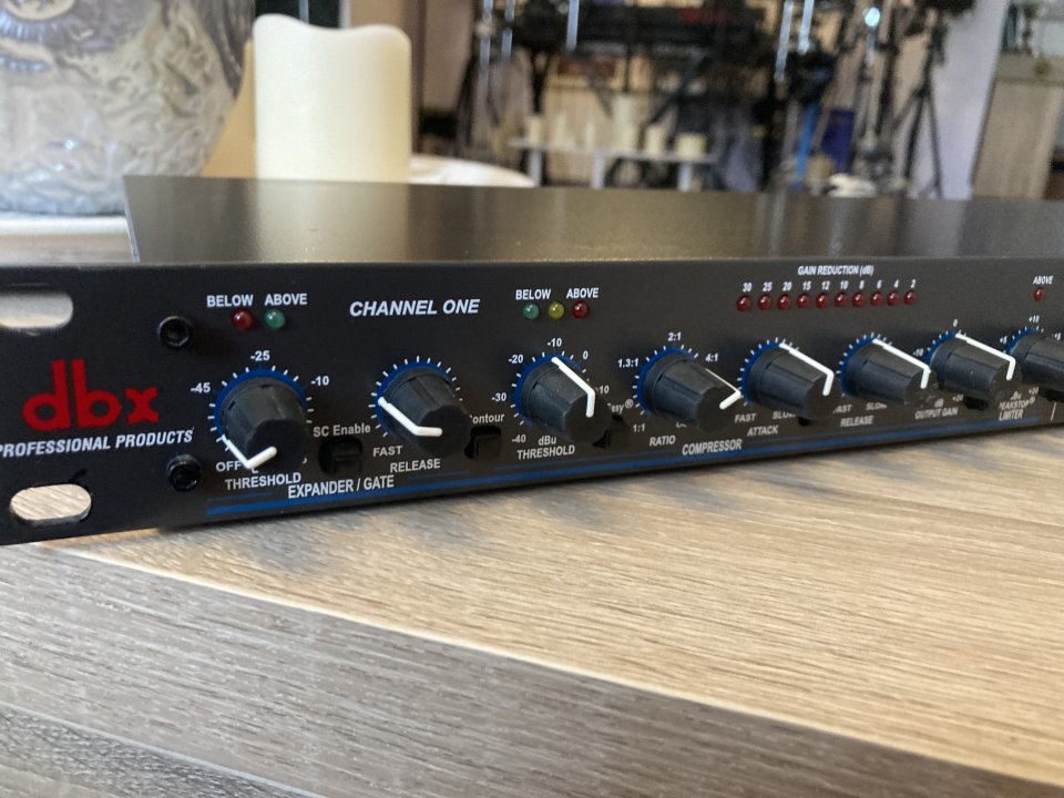 DBX compresor