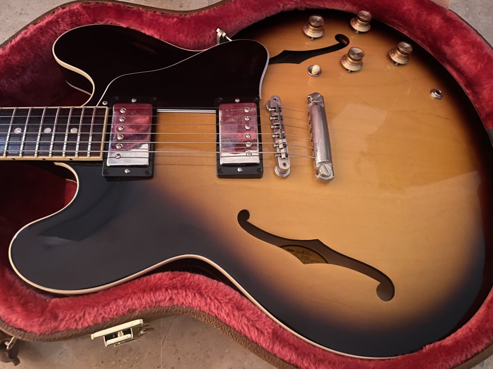 Gibson ES -335