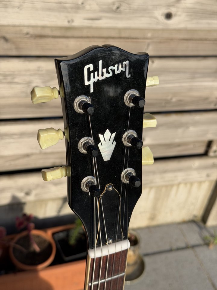 1969 Gibson SG Standard Ebony de segunda mano · Foto 4 de 9 · Madrid · 3700 €