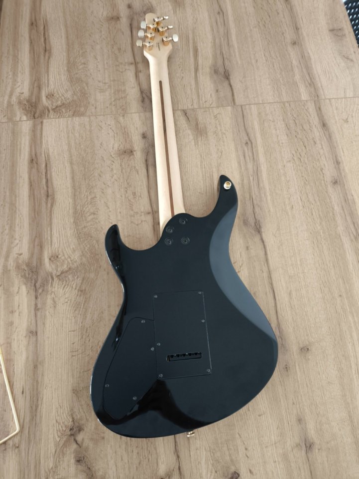 Cort S2900 de segunda mano · Foto 6 de 7 · Madrid · 800 €