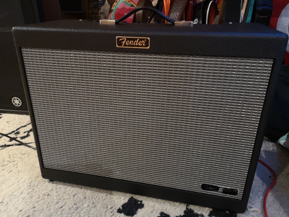 Fender Tone Master FR-12 de segunda mano · Foto 1 de 2 · Madrid · 450 €
