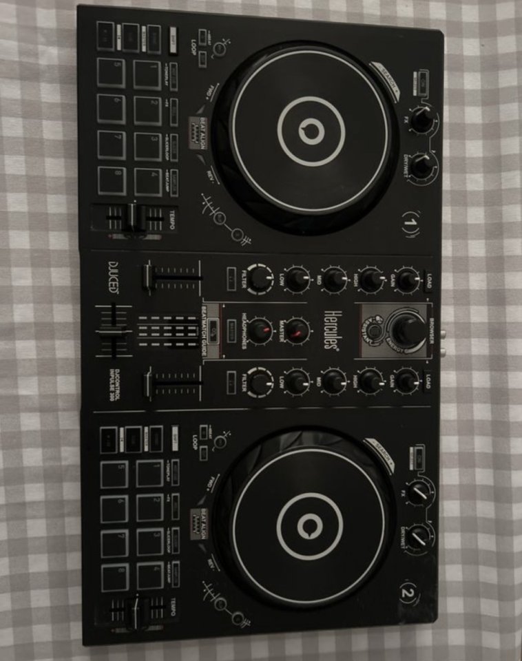 DJ CONTROL INPULSE 300