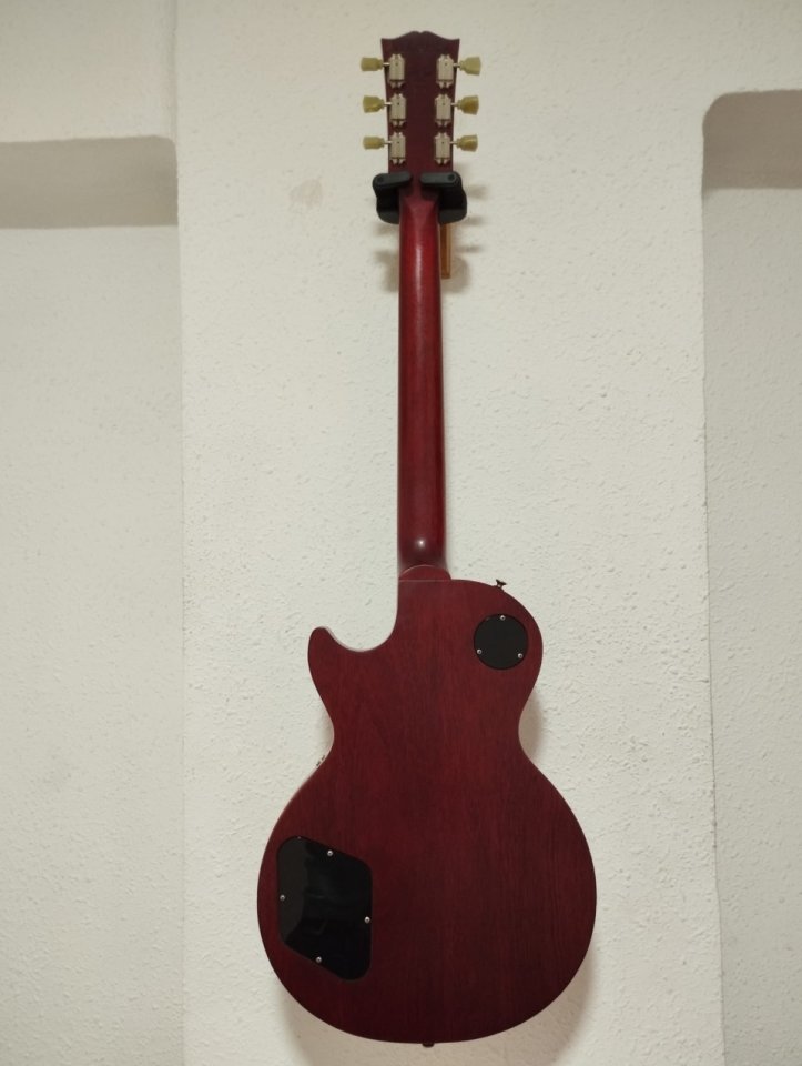 Gibson Les Paul Studio Faded de segunda mano · Foto 3 de 4 · Málaga · 800 €