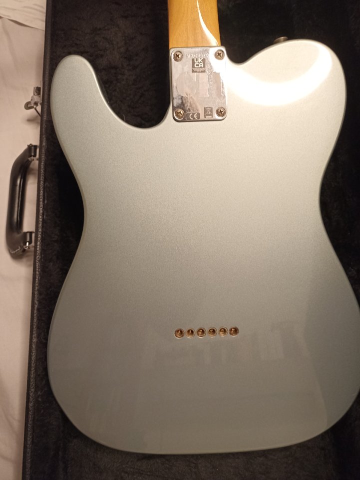 Fender telecaster chrissie hynde de segunda mano · Foto 4 de 8 · Valencia · 1000 €