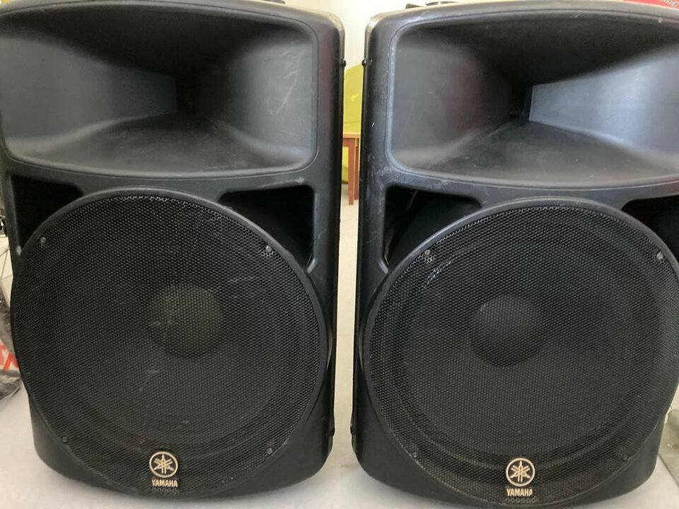 Varias amplificaciones pequeñas c- Queda una -