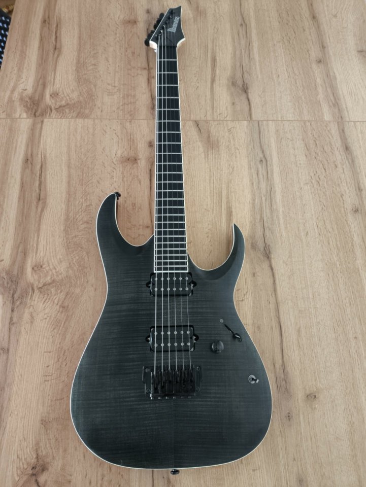 Ibanez RGAIX6FM de segunda mano · Foto 1 de 7 · Madrid · 700 €