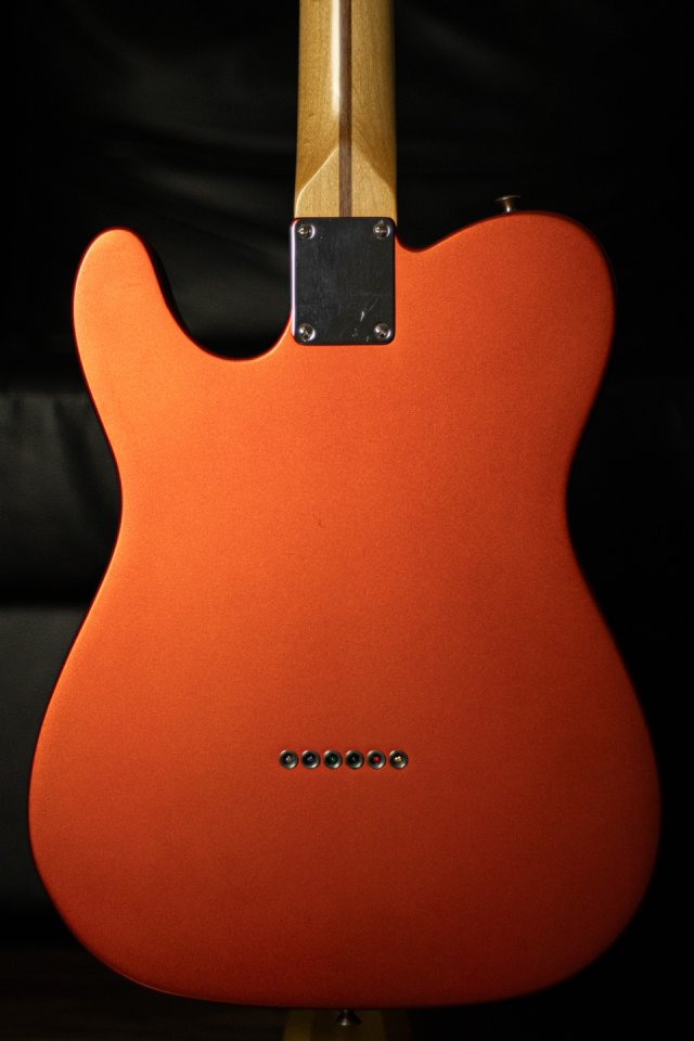 *RAREZA* Fender Standard Telecaster Satin 2013 - Flame Orange de segunda mano · Foto 4 de 10 · Ourense · 990 €