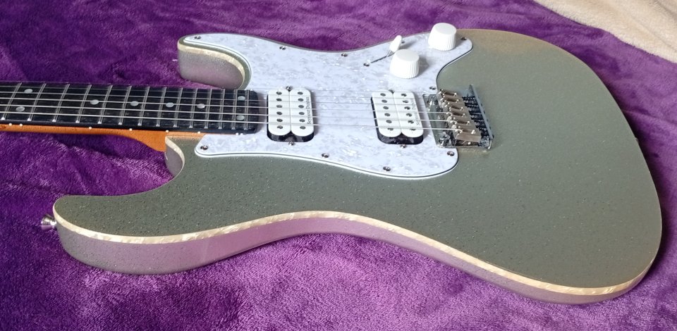 Jet JS500 mejorada con Seymour Duncan